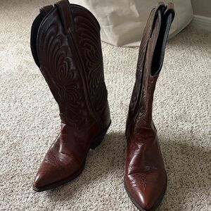 Laredo Classic Brown Leather Cowboy Boots